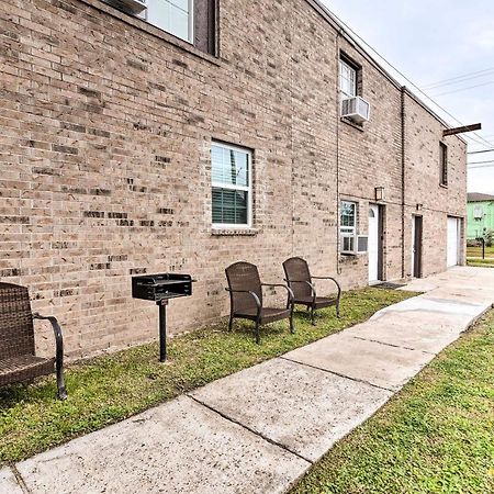 Cozy Galveston Apartment - Walk To Beach And Dining 外观 照片