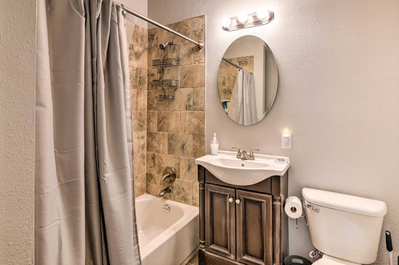 Cozy Galveston Apartment - Walk To Beach And Dining 外观 照片