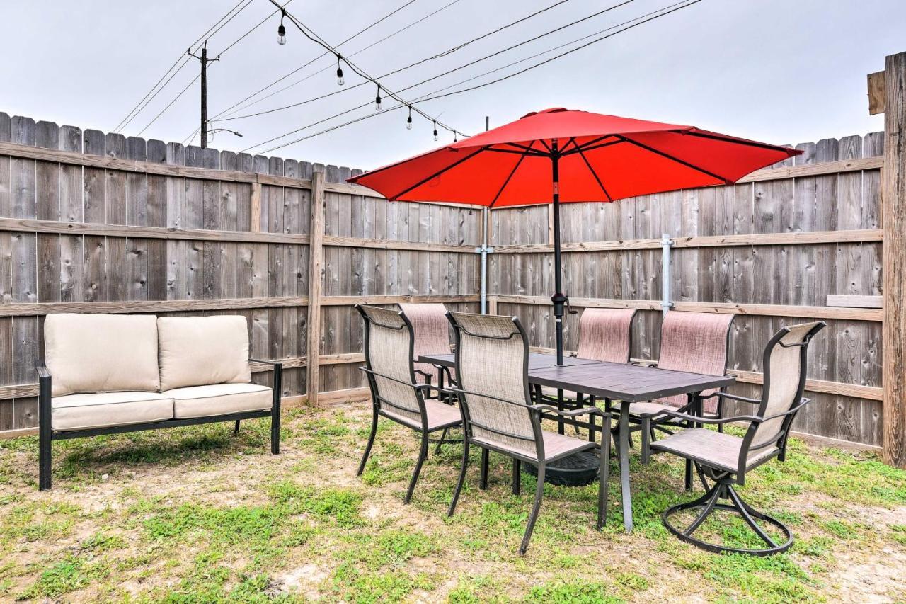 Cozy Galveston Apartment - Walk To Beach And Dining 外观 照片